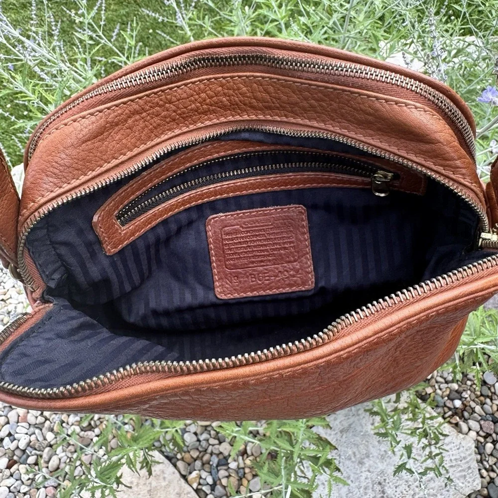 Vintage Coach 4914 ~ Natural Grain Double Zip Saddle Brn Leather Purse 90's READ